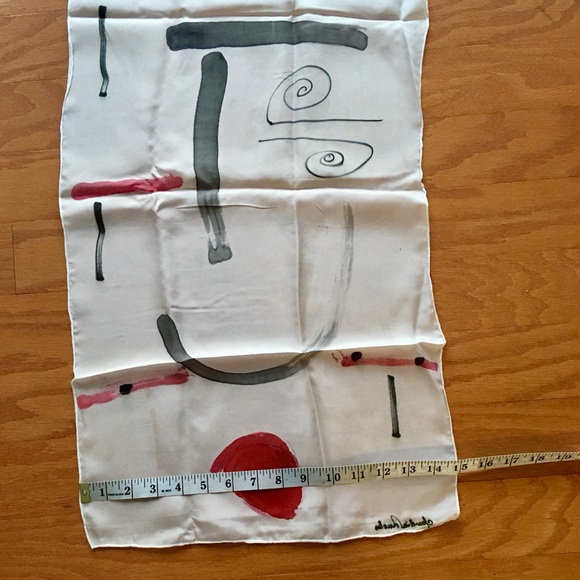 Silk scarf - Picture 7 of 8